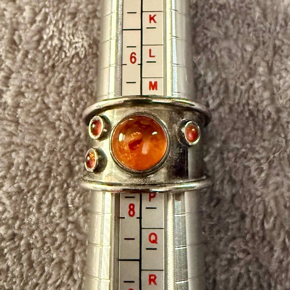 LINEA AMBRA Sterling Silver Ring with Amber Gemstones - Size 7.5